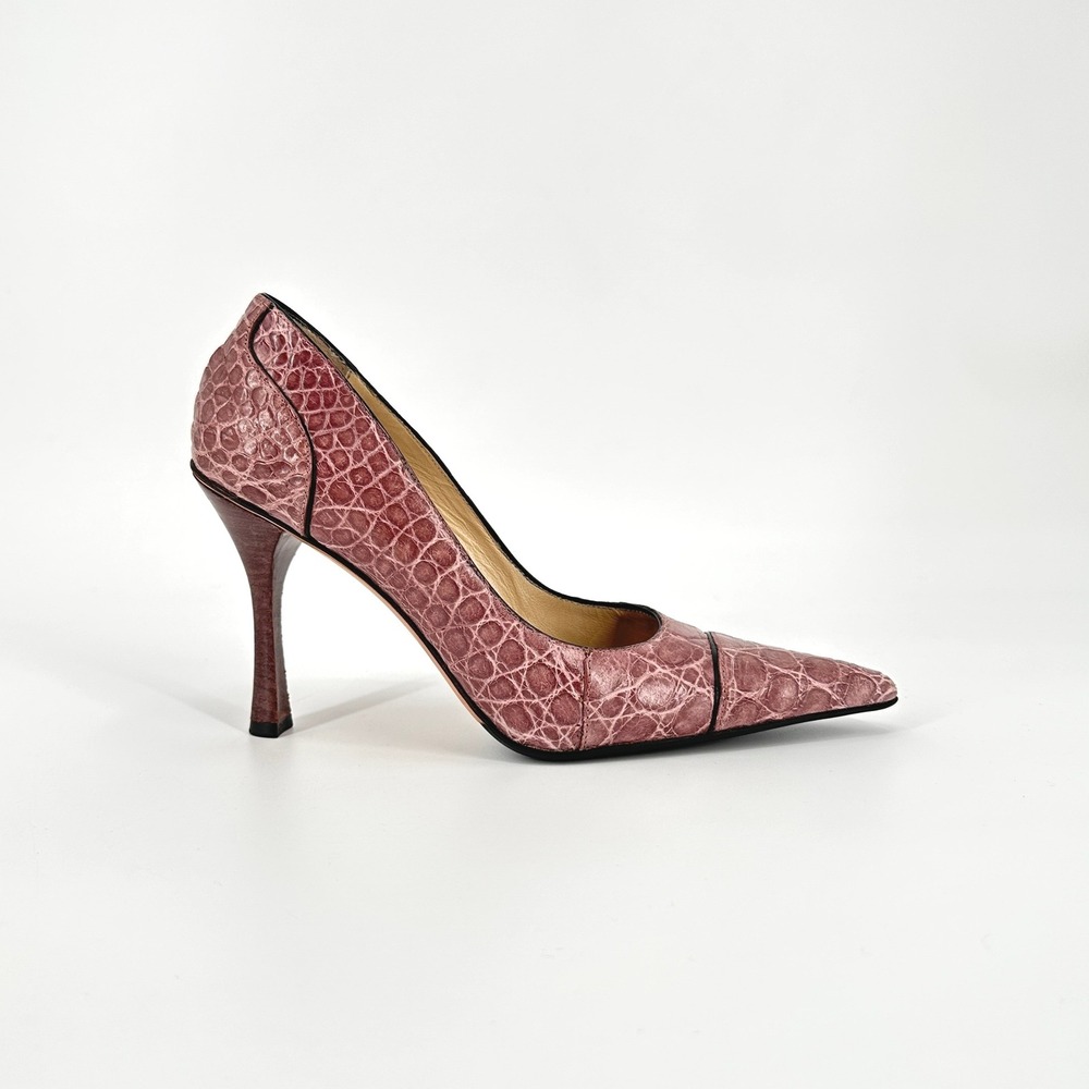 Gucci Tom Ford FW 2002 Mauve Croc Embossed Leather Pointed Toe Stiletto Heels 7B